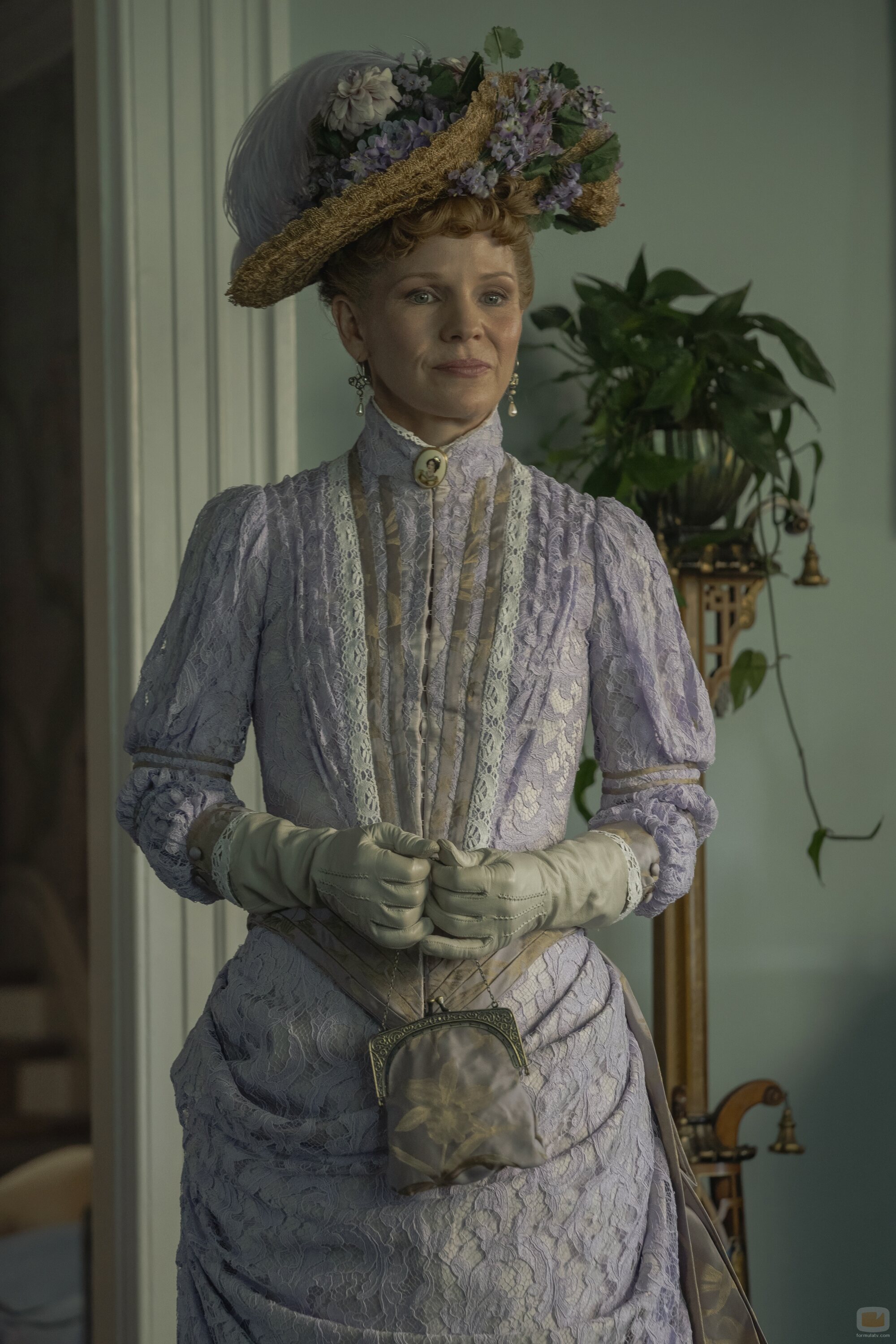 Kelli O'Hara en 3x05 'Un mundo distinto' de 'La edad dorada'