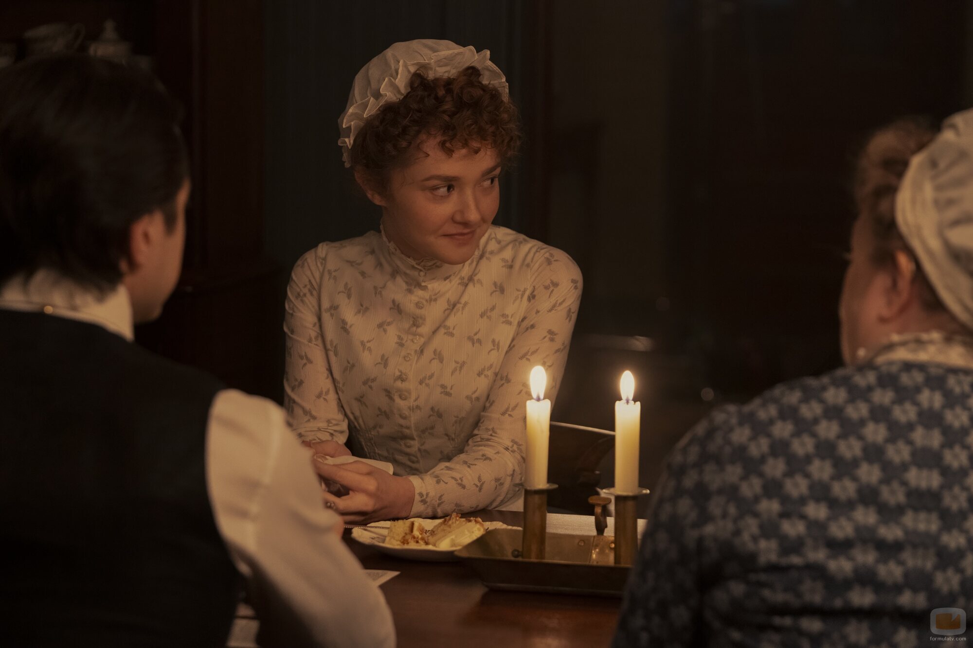 Taylor Richardson en 3x06 'Si quieres cocinar un omelette' de 'La edad dorada'