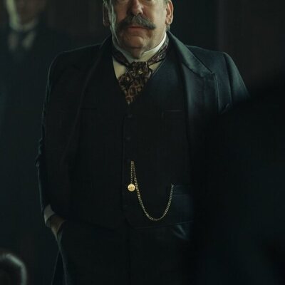 Bill Camp en 'Si quieres cocinar un omelette' de 'The Gilded Age'
