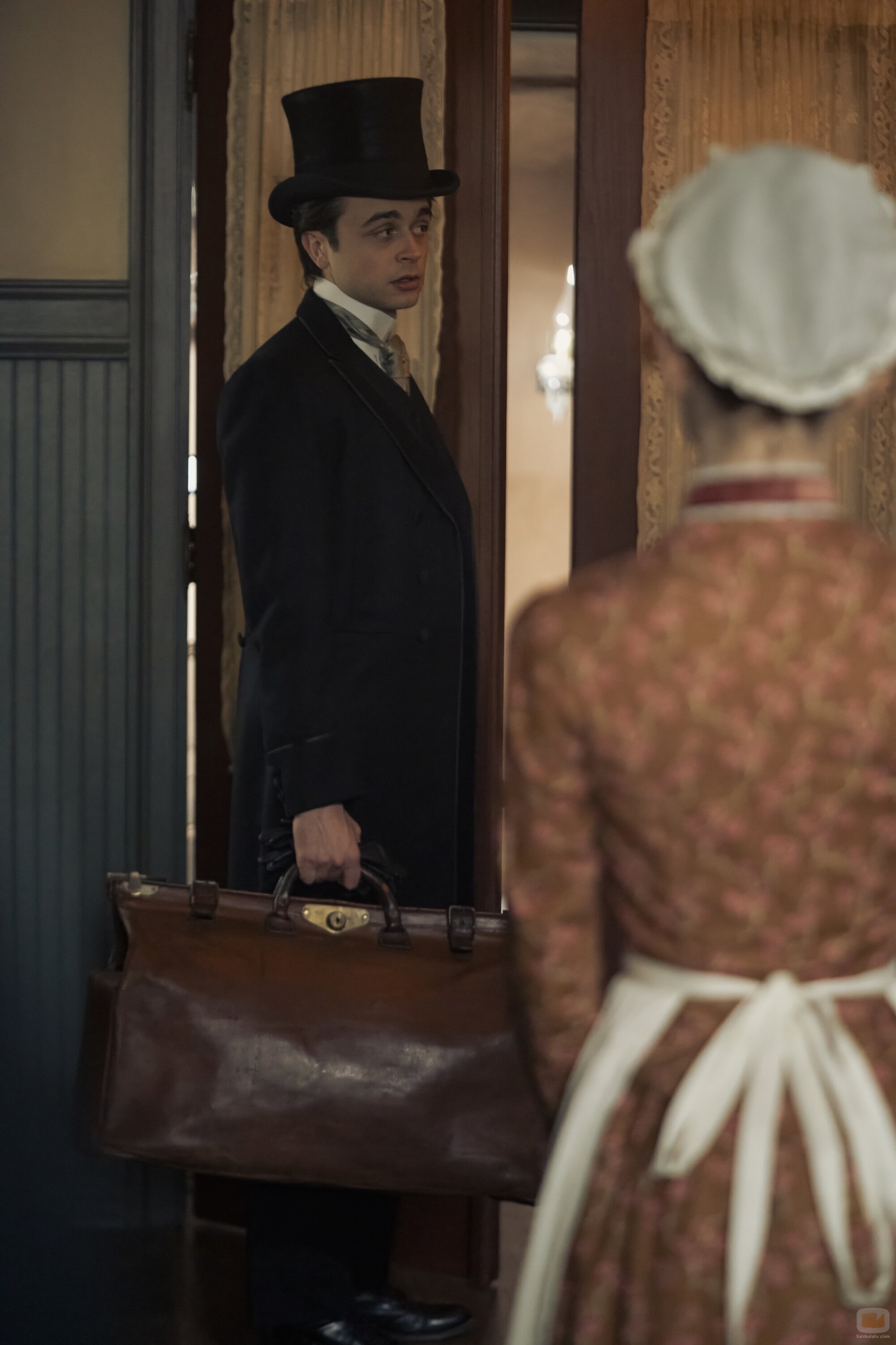 Ben Ahlers en la temporada 3 y el capítulo 06 de 'La edad dorada'