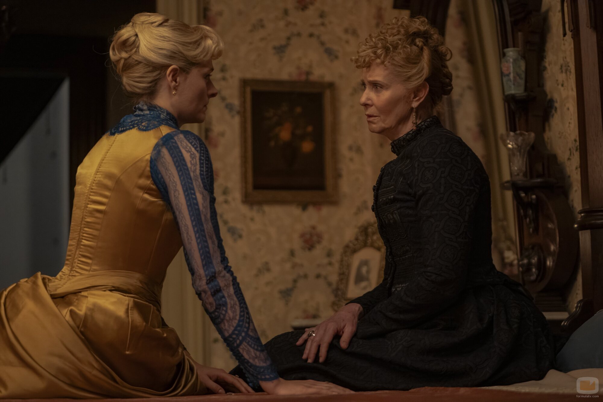 Cynthia Nixon y Louisa Jacobson en 3x07 'Excomulgado' de 'La edad dorada'