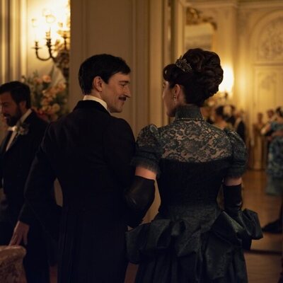 Blake Ritson en la temporada 3 y el capítulo 08 de 'La edad dorada'