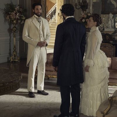 Carrie Coon y Jordan Donica en el 3x08 de 'The Gilded Age'