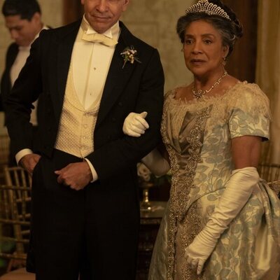 Brian Stokes Mitchell y Phylicia Rashad en 3x08 titulado 'He tomado una decisión' de 'La edad dorada'