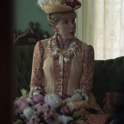 Christine Baranski en el 3x08 de 'La edad dorada'