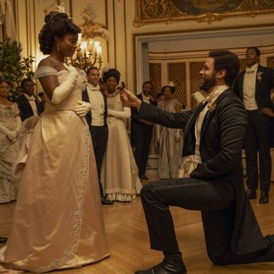 Fotograma de Denée Benton y Jordan Donica en 3x08 'He tomado una decisión' de 'La edad dorada'