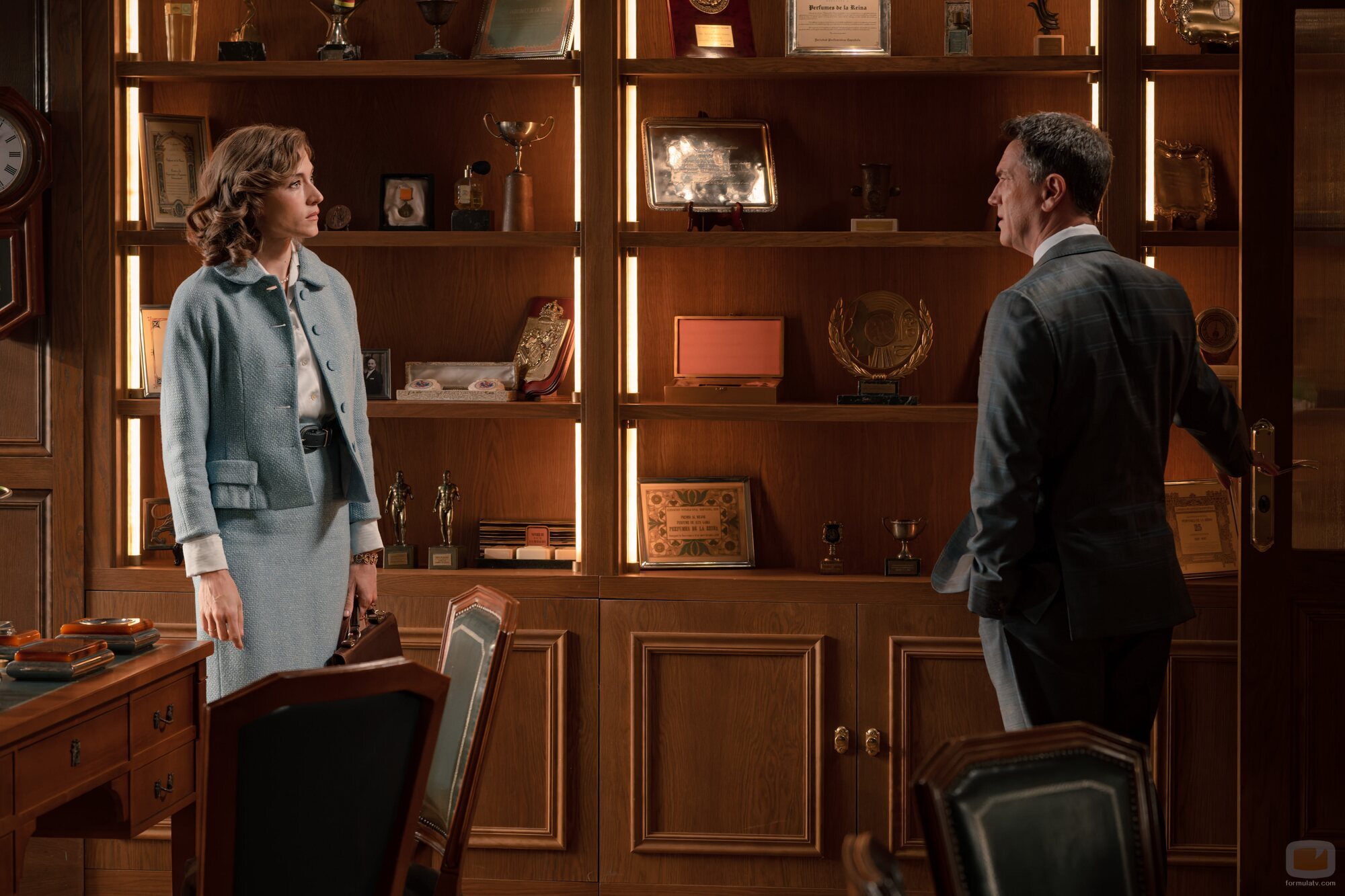 Oriol Tarrasón y Marta Belmonte en 3x194 titulado 'Lunes 19 de octubre de 2026' de 'Sueños de libertad'