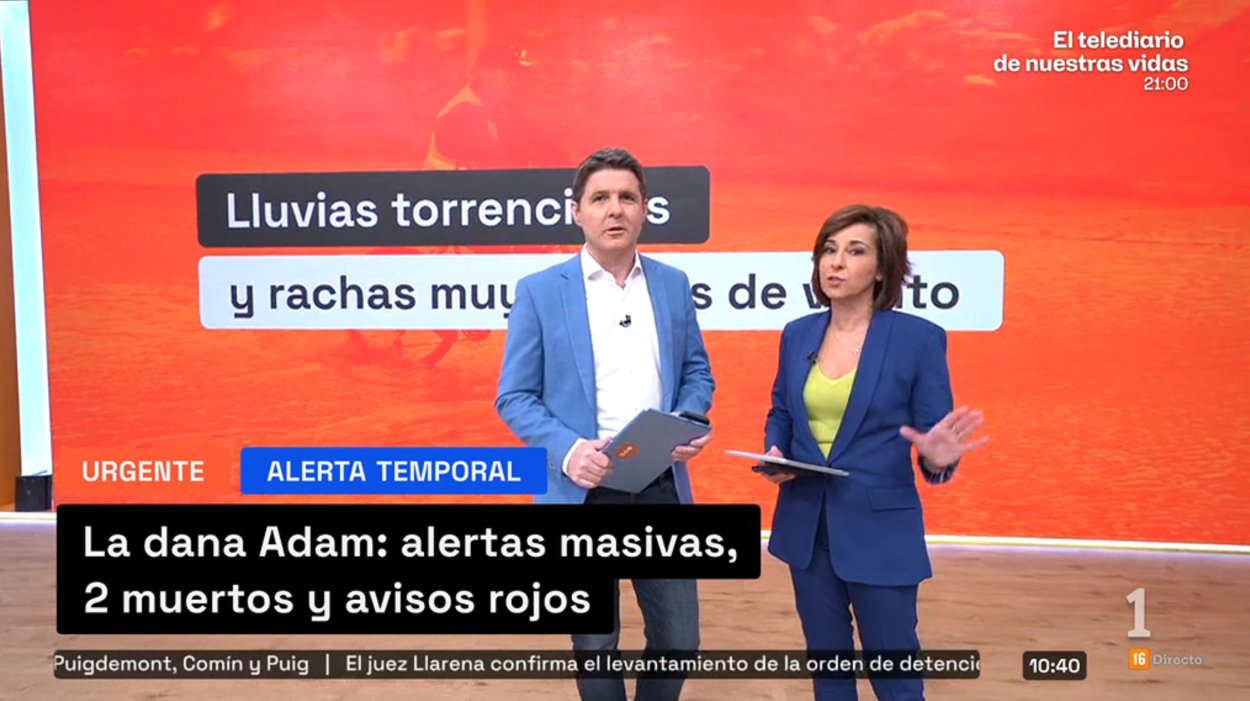 Jesús Cintora y Adela González en 'Mañaneros 360'