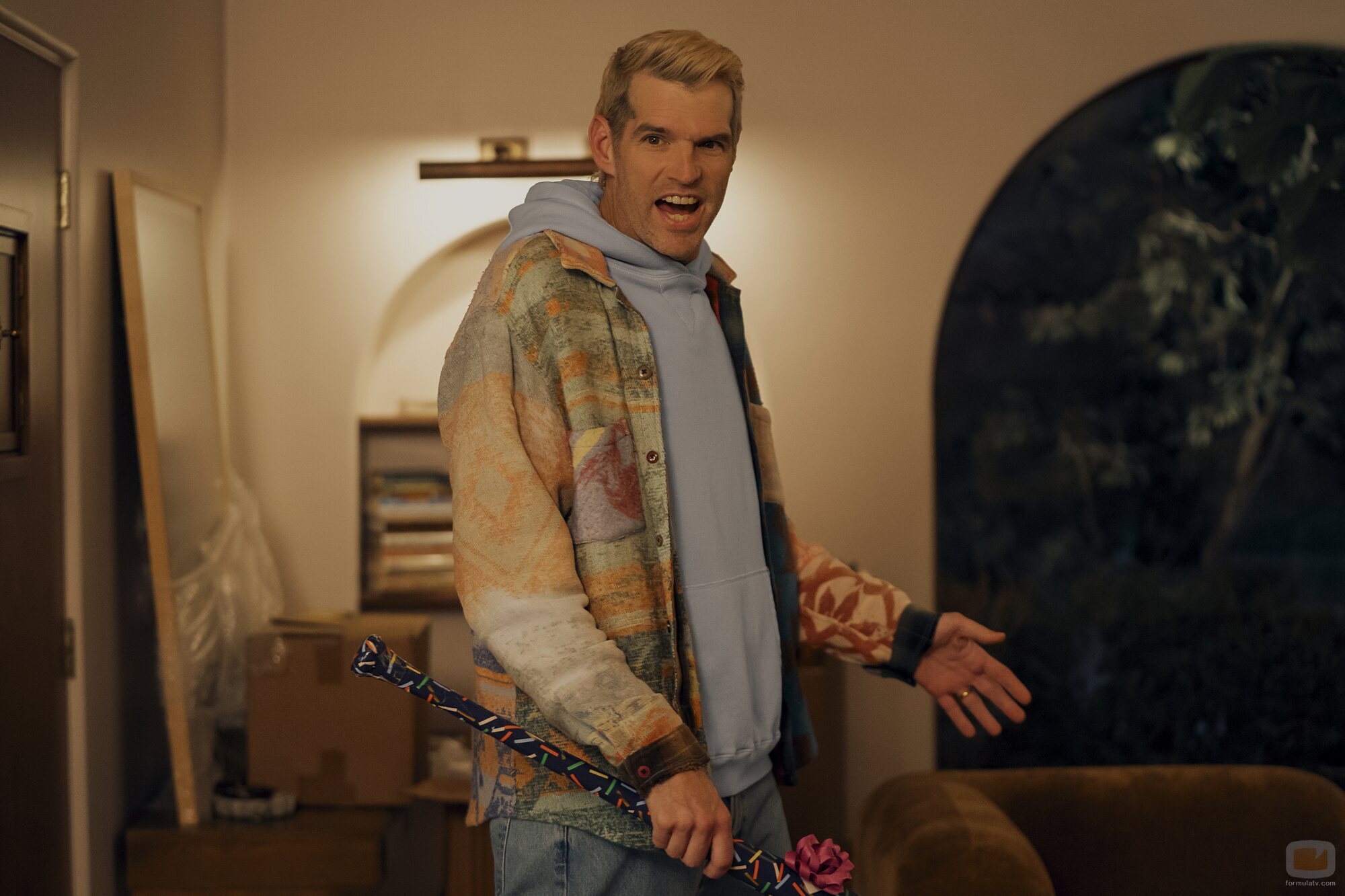 Timothy Simons en la temporada 3 y el capítulo 01 de 'Nadie quiere esto'