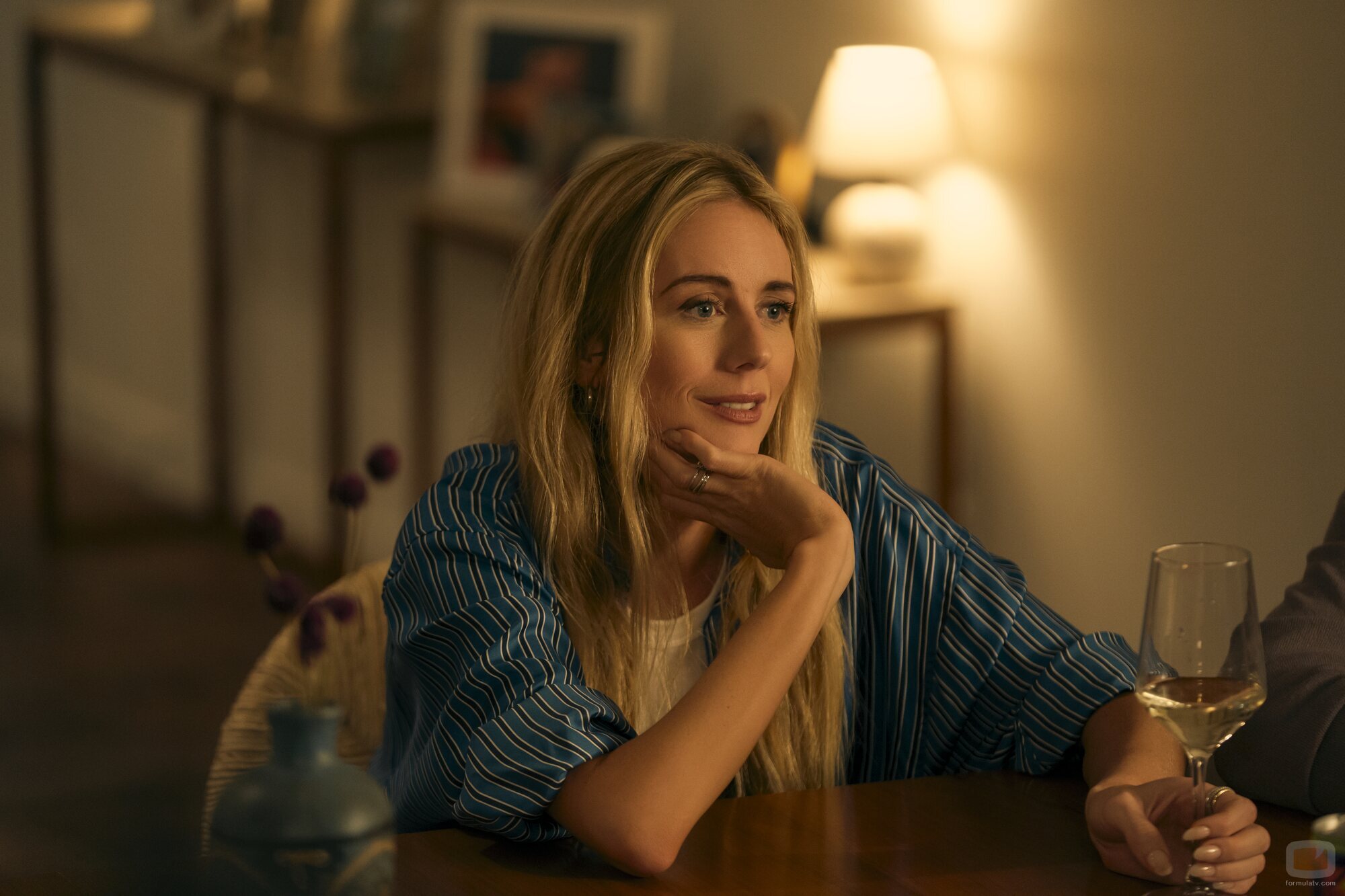 Justine Lupe en 3x01 'Es perfecto' de 'Nadie quiere esto'