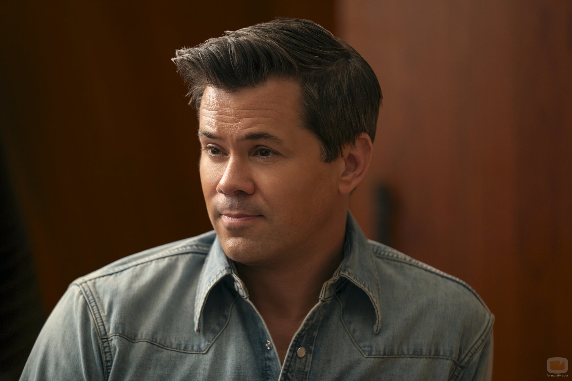 Andrew Rannells en 'Papaíto ha vuelto' de 'Nobody Wants This'