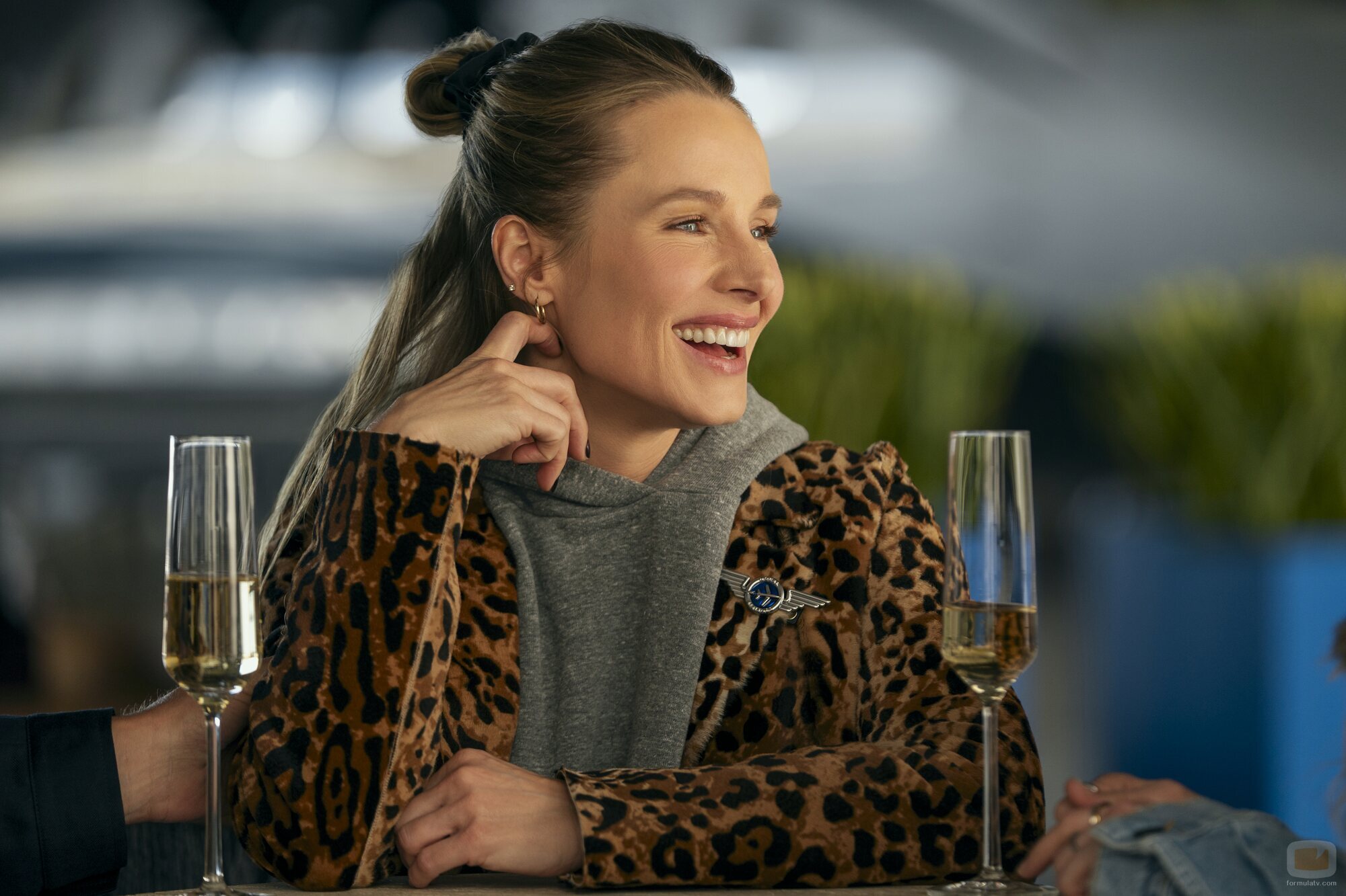 Kristen Bell en el 3x04 de 'Nadie quiere esto'