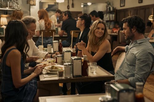Foto de 3x06 de 'Nadie quiere esto'