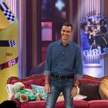 Pedro Sánchez, sonriente en el plató de 'La revuelta'