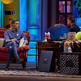 Pedro Sánchez escucha a David Broncano en 'La revuelta'