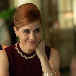Alexandra Jiménez en 1x01 'El marqués' de 'Grande de España'