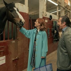 Antonio de la Torre y Alexandra Jiménez en la temporada 1 y el capítulo 02 de 'Grande de España'