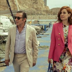 Antonio de la Torre y Alexandra Jiménez en 1x03 titulado 'Derivas del Mediterráneo' de 'Grande de España'