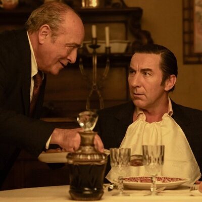 Antonio de la Torre y Enric Benavent en Capítulo 2 titulado 'Conchi' de 'Grande de España'