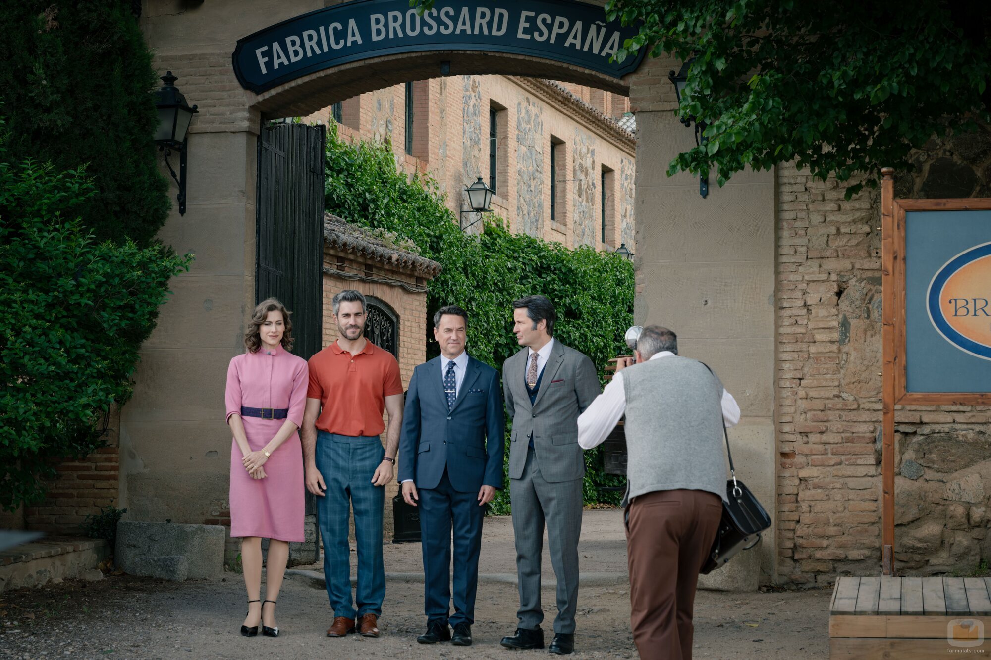 3x199 titulado 'Lunes 26 de octubre de 2026' de 'Sueños de libertad'