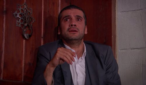Ufuk Şen es Devran en 'Esposa joven'