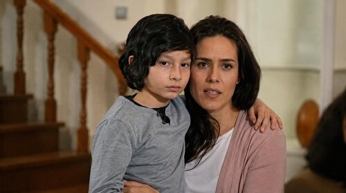 Bengi Öztürk y Berkecan Akkaya en 'Esposa joven'