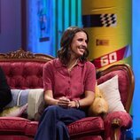 Irene Montero sonríe en el sofá de 'La revuelta'