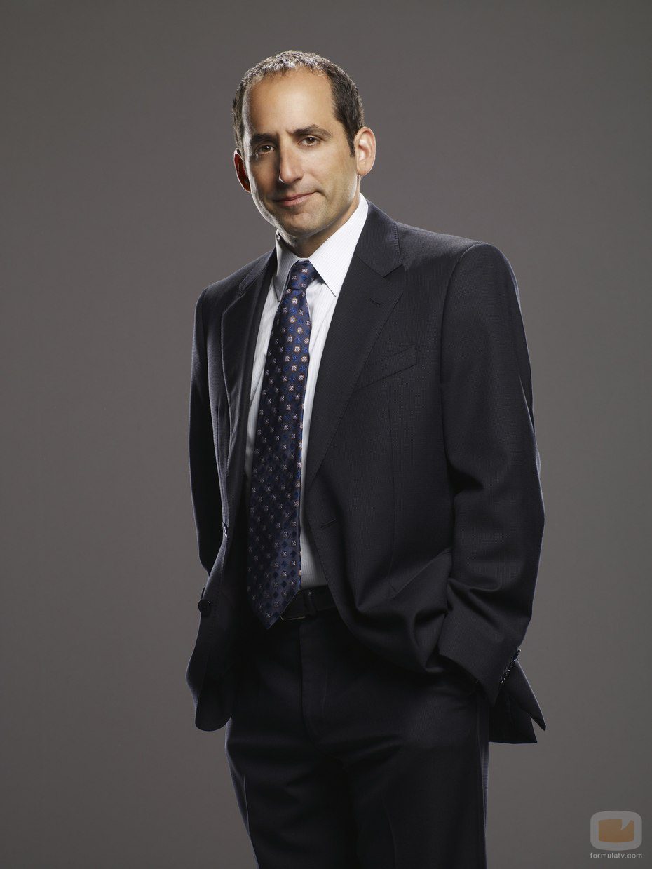 Peter Jacobson es el Dr. Chris Taub