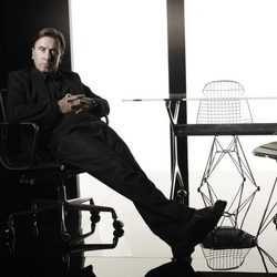 Tim Roth en Miénteme, es el Dr. Cal Lightman