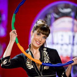 Pilar Rubio, sonriente y con un aro, en la presentación de 'La ventana indiscreta. Extremo Oriente'