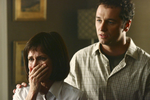 Sally Field llora en 'Cinco hermanos'