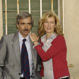 Los actores Imanol Arias y Ana Duato posan durante la novena temporada de 'Cuéntame'