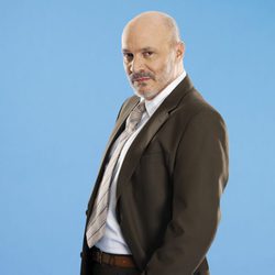 El actor Juan Fernández da vida a Franco Aranda en 'Los exitosos Pells'