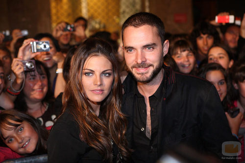 Manolo Cardona y Amaia Salamanca en la première de 'Sin tetas no hay paraíso' 