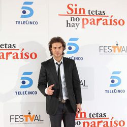 Juan Alfonso Baptista posa en la première de 'Sin tetas no hay paraíso'