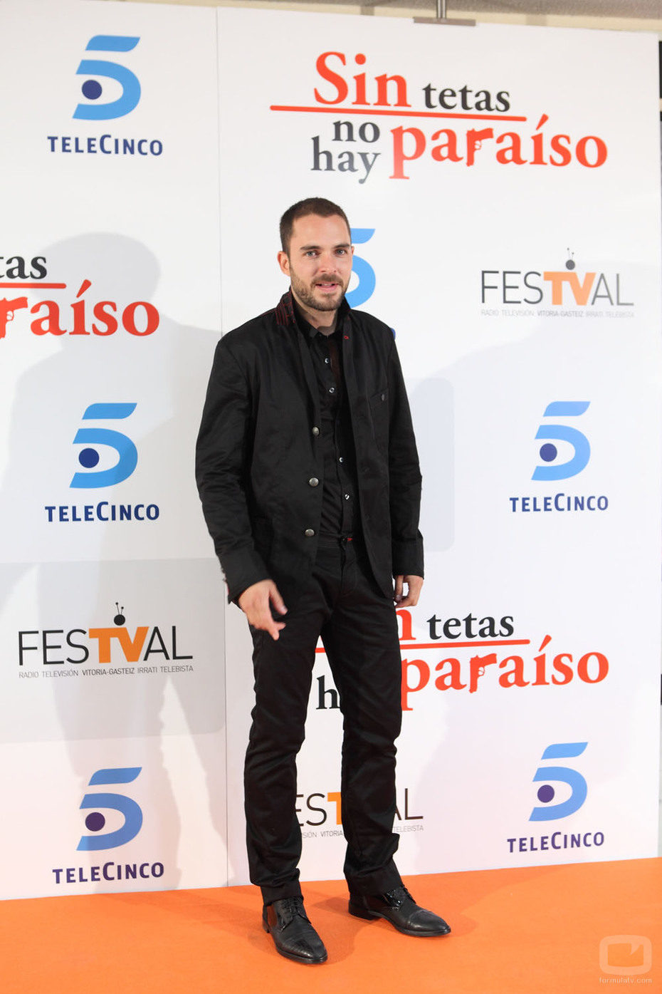 Manolo Cardona en la première de 'STNHP'