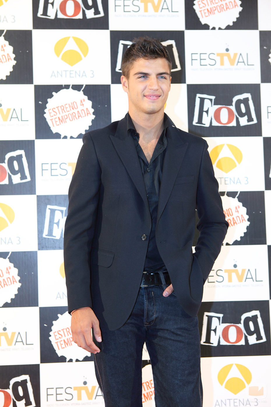 Maxi Iglesias en la première de 'FoQ'