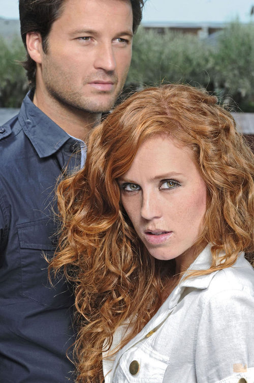 Los actores María Castro y Fernando Andina