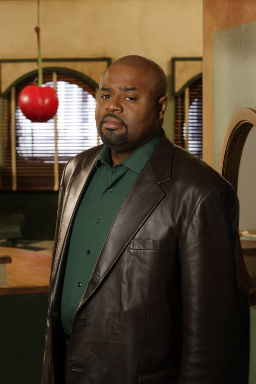 Chi McBride interpreta a Emerson Cod en la serie 'Pushing Daisies'