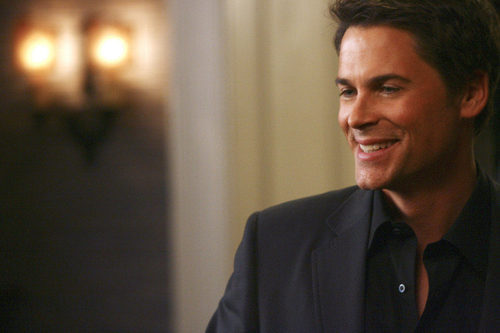 Rob Lowe en un capítulo de 'Cinco hermanos'