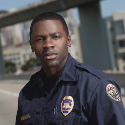 Derek Luke de la serie 'Trauma'