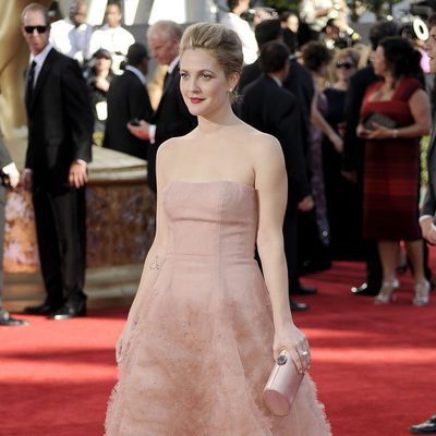 Drew Barrymore en la Alfombra Roja de los Emmy 2009