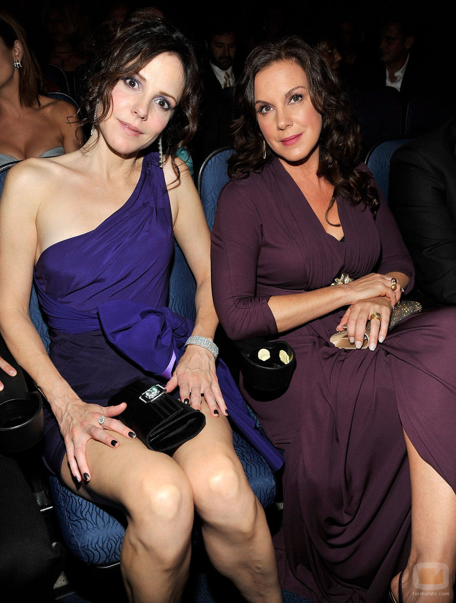 Mary Louise Parker y Elizabeth Perkins