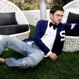 Màxim Huerta posa en el césped