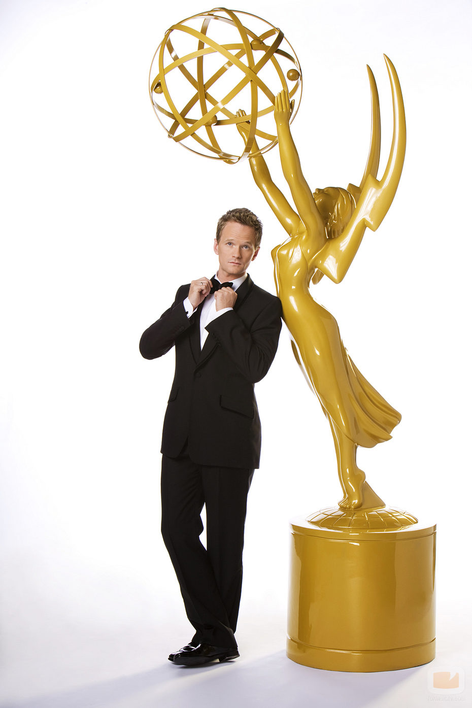 Neil Patrick Harris fue el presentador de los Emmy en su 61 edición