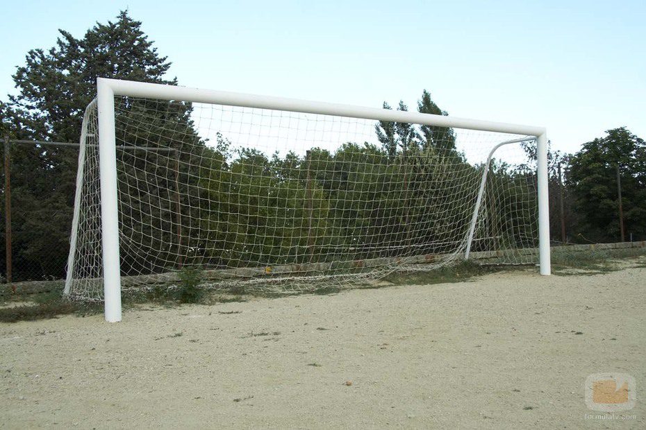 Portería del campo de fútbol