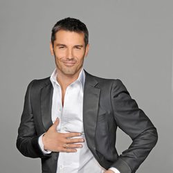 Jesús Vázquez posa para el programa 'Mi familia contra todos'