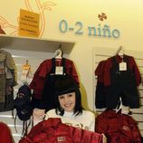 Angy con ropa para bebé