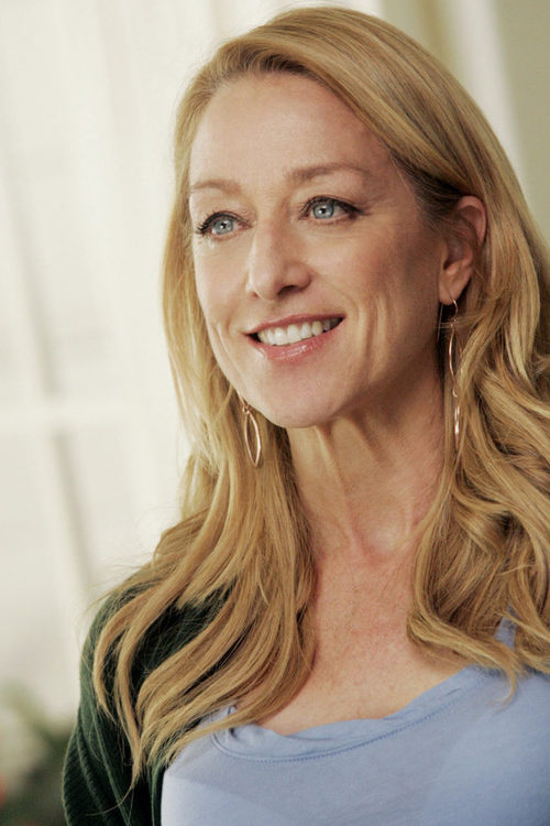 Patricia Wettig en la serie 'Cinco hermanos'