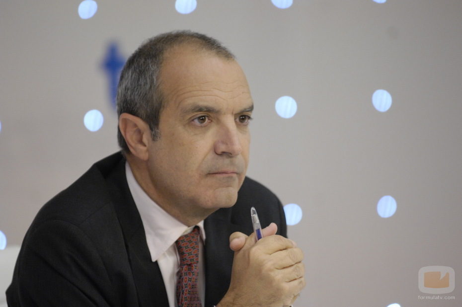 Dimisión de Luis Fernández